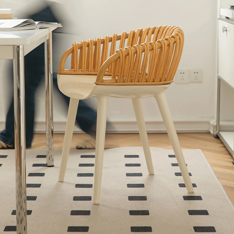 Скандинавските творчески кът, столове с облегалка от ратан, дизайнерско кресло за отдих, мебели за трапезария, съвременни леки луксозни столове за трапезария