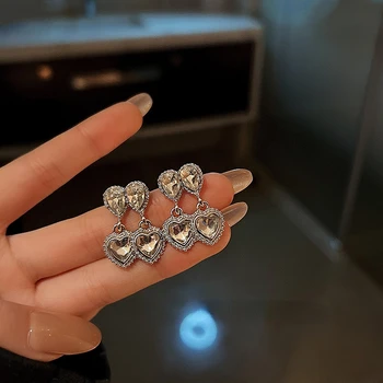 Корейски нови обеци с двойни сърца от прозрачен кристал, женски ефектни обеци, висококачествени елегантни обеци-карамфил за уши, ретро декорация на известни личности