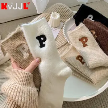 Новите модни есенни и зимни топли кашмир чорапи със застъпване за жени, мека средната тръба в корейски, японски стил, сладки чорапи