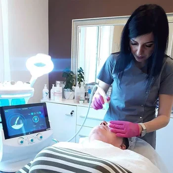 Wisdom Ice Blue 7 В 1 Интелигентна микродермабразионная машина за грижа за лицето с парсера на кожата и скенер Hydro Машина за грижа за кожата