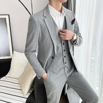 2023 Костюм от висок клас (сако + панталон 2023, британски бизнес модерен красив оборудвана монофонични сако за по-добро мъжете, комплект от три елемента